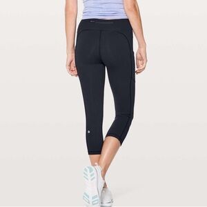 Lululemon Speed Up Crop 21" Navy with Pockets Reflective Size 6 Sz 6 Legging